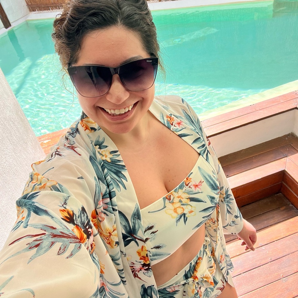 Meet your Posher, Sabrina